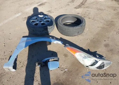 2013 Hyundai Elantra Limited из США, поврежденный, VIN KMHDH4AE5DU528266